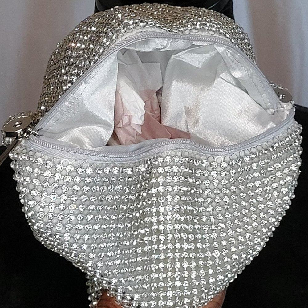 Silver Triangle Handbag - Picture 3 of 4